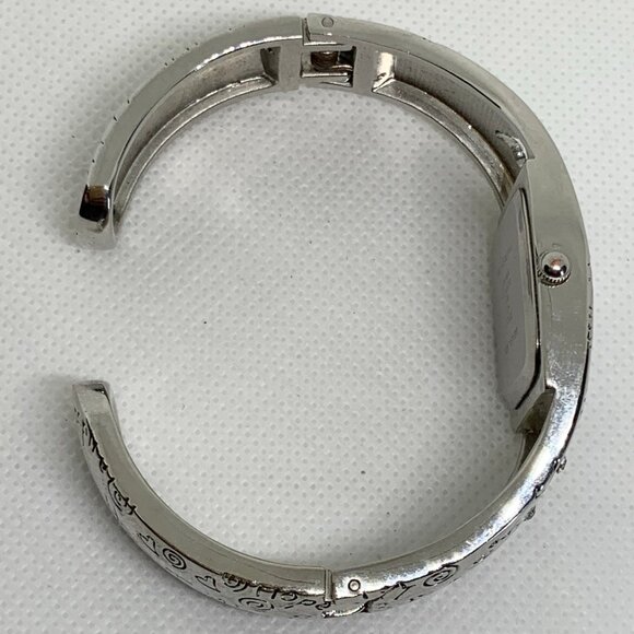 Women’s silver tone quartz watch hearts dial 24mm inspire hope love running - Picture 6 of 7